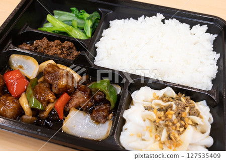 美味中國菜：糖醋裡肌便當 127535409