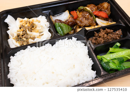 美味中國菜：糖醋裡肌便當 127535410