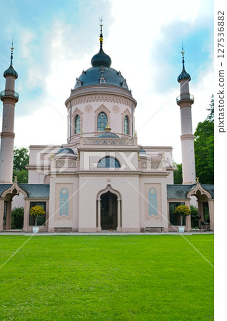 Pink mosque at the Schwetzingen palace in Germany during sunny summer day Pink mosque at the Schwetzingen palace in Germany during sunny summer day 127536882