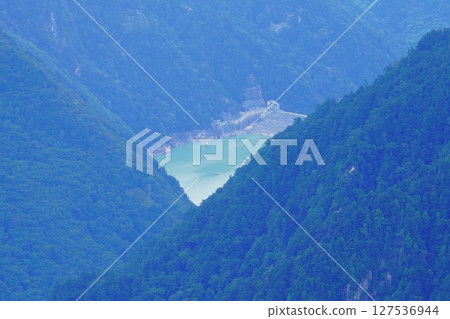 Shichikura Dam from the Uraginza Trail 127536944