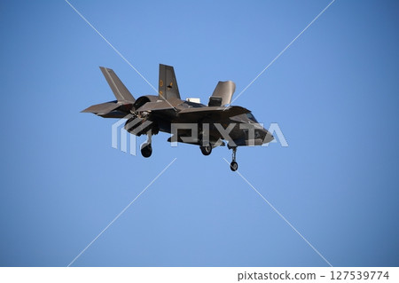 懸停戰鬥機 懸停戰鬥機 懸停戰鬥機 懸停戰鬥機 127539774