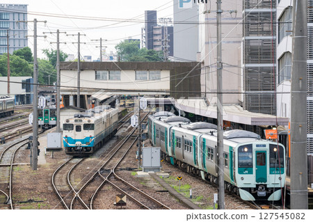 [鳴門線] 停靠德島站的普通列車 127545082