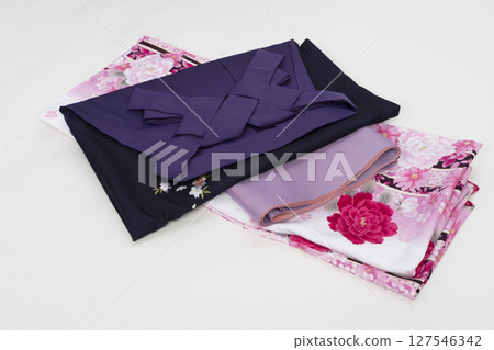 如何折疊女士袴 - 成功折疊 如何折疊女士袴 - 成功折疊 127546342