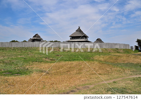 Yoshinogari ruins: Village scene Yoshinogari ruins: Village scene 127547614