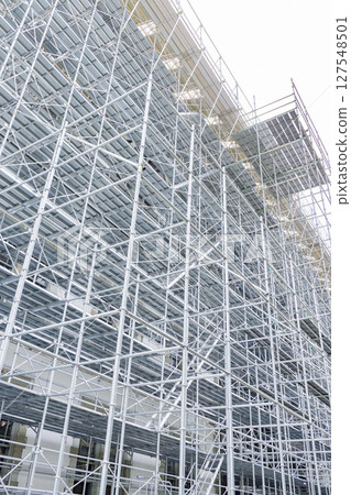 室外腳手架施工現場 室外腳手架施工現場 127548501