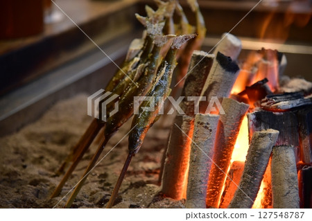 Sweetfish grilled on the hearth 127548787