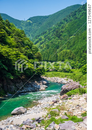 中山七里【岐阜縣飛騨川的壯麗景色】 127549687