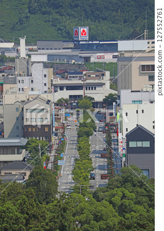 The streets of Hikone 127552761