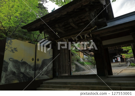 The historical atmosphere of the Omote Shoin of Kotohira Shrine The historical atmosphere of the Omote Shoin of Kotohira Shrine 127553001