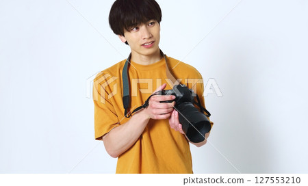 一位男攝影師的形象 127553210