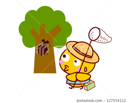 小雞捕捉昆蟲 127554122