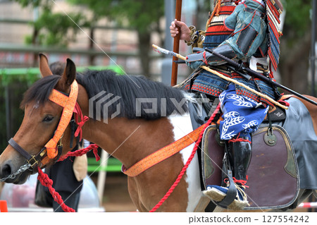 楠木武士、騎馬武士的遊行以及神戶湊川神社的神聖遊行 127554242