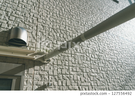 Air conditioning installation work Air conditioning installation work 127556492
