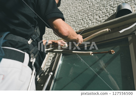 Air conditioner replacement work Air conditioner replacement work 127556500