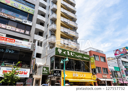 JR新大久保站東口韓國城明洞化妝品Clear Summer Sky大久保東京都新宿區 127557732