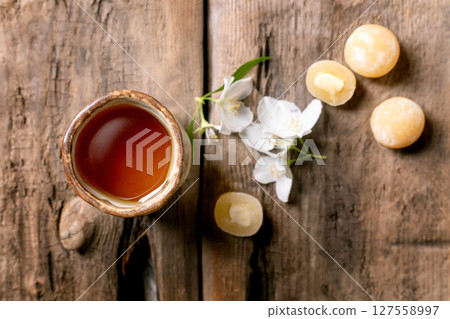 Tea Cup Candles White Flowers Wood 127558997