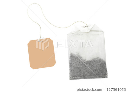 Bag of black tea, paper label on string with space to copy text, isolated on white background with clipping path 127561053