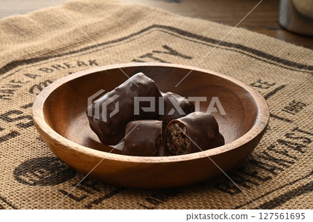 香脆可口，令人上癮 127561695