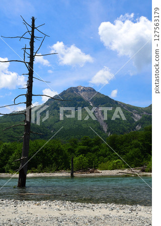 國家公園:燒岳和大正池 國家公園:燒岳和大正池 127563179