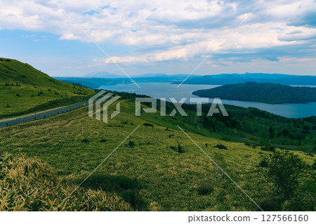 Kussharo lake from Miotoro Pass 127566160