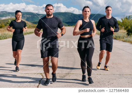 Preparation of the athletic team for the Athletic Marathon Journey 127566480