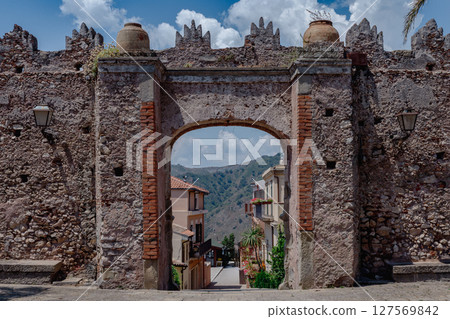Ancient Stone Archway Ancient Stone Archway 127569842