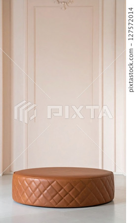 Brown Quilted Leather Round Cushion Display Stand 127572014