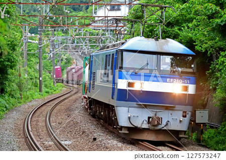 Tokaido Main Line, Nebukawa-Hayakawa, JR Freight, EF210-11 (Okayama) 127573247