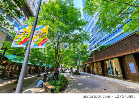 Tokyo Chiyoda Ward Yurakucho cityscape Hibiya Nakadori 127576695
