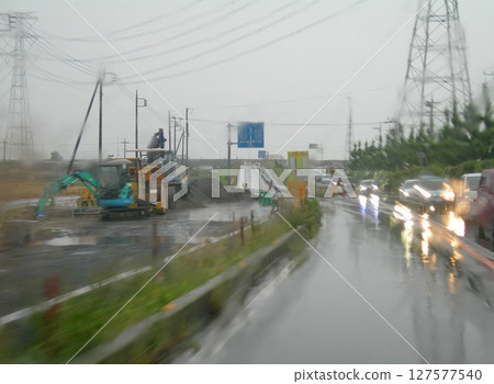 Heavy rain caused construction work on widening the Route 354 bypass (June 6, 2014). Heading east from Sakaikijima intersection, you will come to Route 17 Kamibu Road. Heavy rain caused construction work on widening the Route 354 bypass (June 6, 2014). Heading east from Sakaikijima intersection, you will come to Route 17 Kamibu Road. 127577540