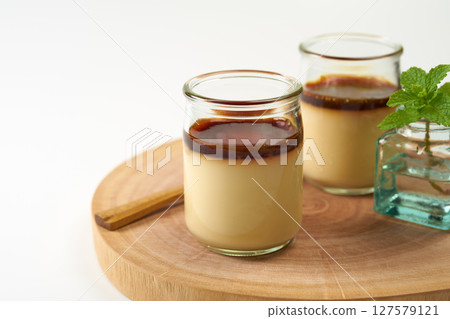 Custard pudding Western confectionery image Custard pudding Western confectionery image 127579121