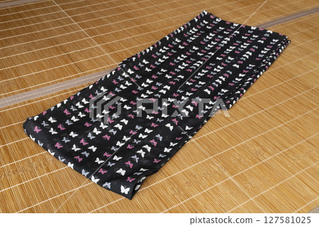 Summer kimonos placed in a Japanese-style room A seasonal feature of summer Summer kimonos placed in a Japanese-style room A seasonal feature of summer 127581025