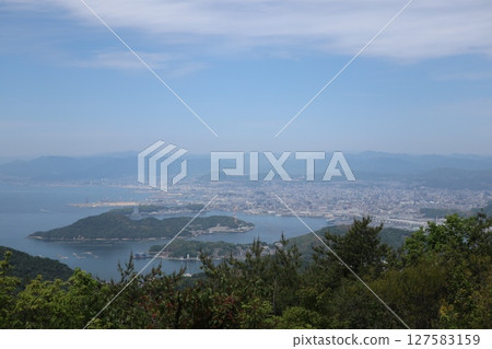 從江下山眺望的景色（廣島縣廣島市） 127583159