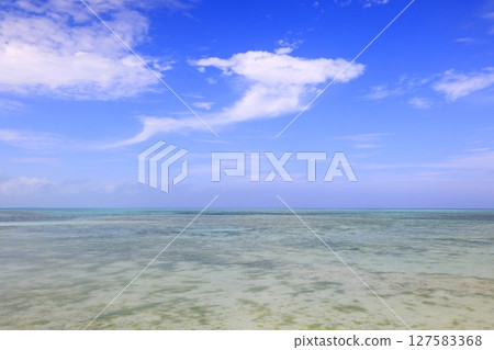 Sky and sea of Taketomi Island West Pier 127583368