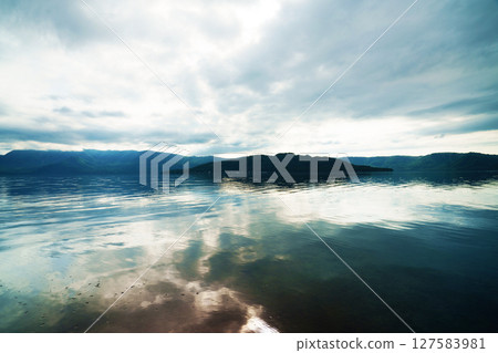 Lake Kussharo on a cloudy day, Hokkaido Lake Kussharo on a cloudy day, Hokkaido 127583981