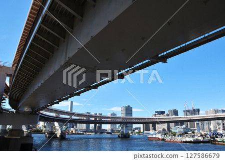 Sunny Rainbow Bridge_03 127586679