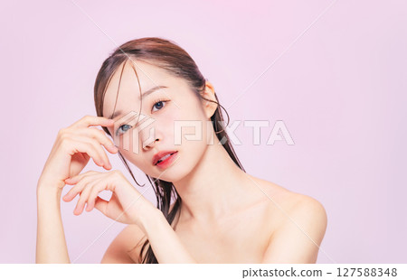 女性美容肖像護膚化妝品 127588348