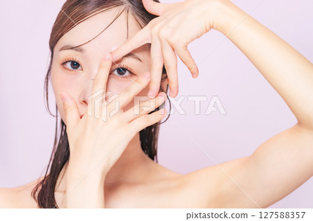 女性美容肖像護膚化妝品 127588357
