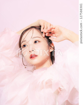 女性美容肖像護膚化妝品 127588381