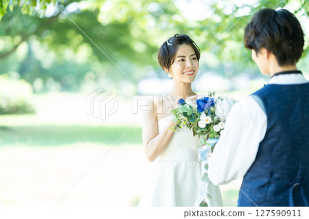 婚禮形象花園新娘 127590911