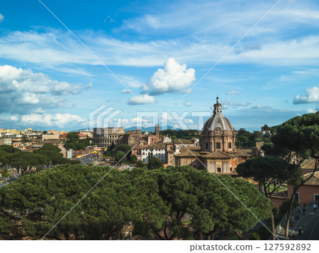 Blue Sky Over The City Of Rome  127592892
