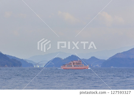 The Meon, a train sailing through the Seto Inland Sea as seen from Oshiba Island 127593327