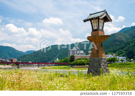 Scenery of the hot spring town [Gero Onsen Source Tower] (Gero City, Gifu Prefecture) 127593358