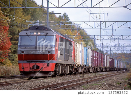 千歲線西之裡（新）JR Freight DF200-901（Washibetsu） 127593852