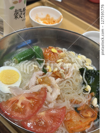 好吃的冷面 127595776