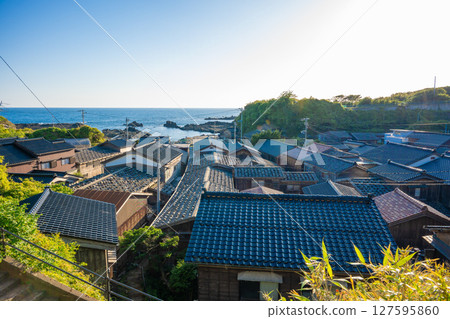 佐渡島：夕陽下的宿根木 127595860