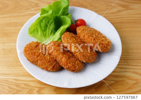 Delicious looking croquettes 127597867