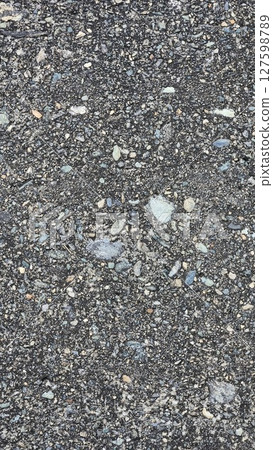 混凝土牆與彩色鵝卵石混合（垂直影像） 127598789