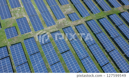 太陽能發電、太陽能板、無人機 127599549