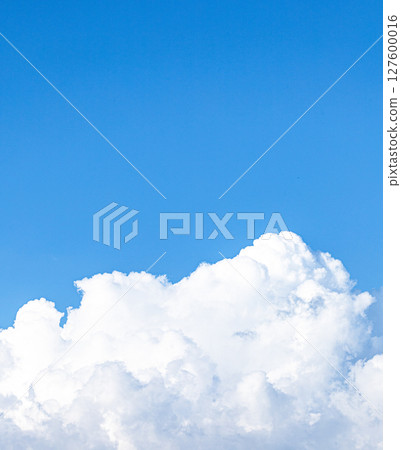 藍天白雲的簡單風景 127600016